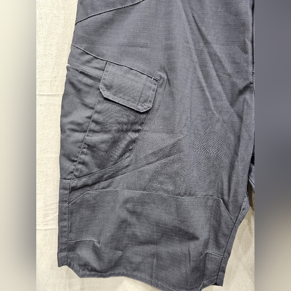 hyfol 1776 Tactical Multi Pockets Performance Gray Cargo Shorts Size LG NWT - Picture 2 of 7